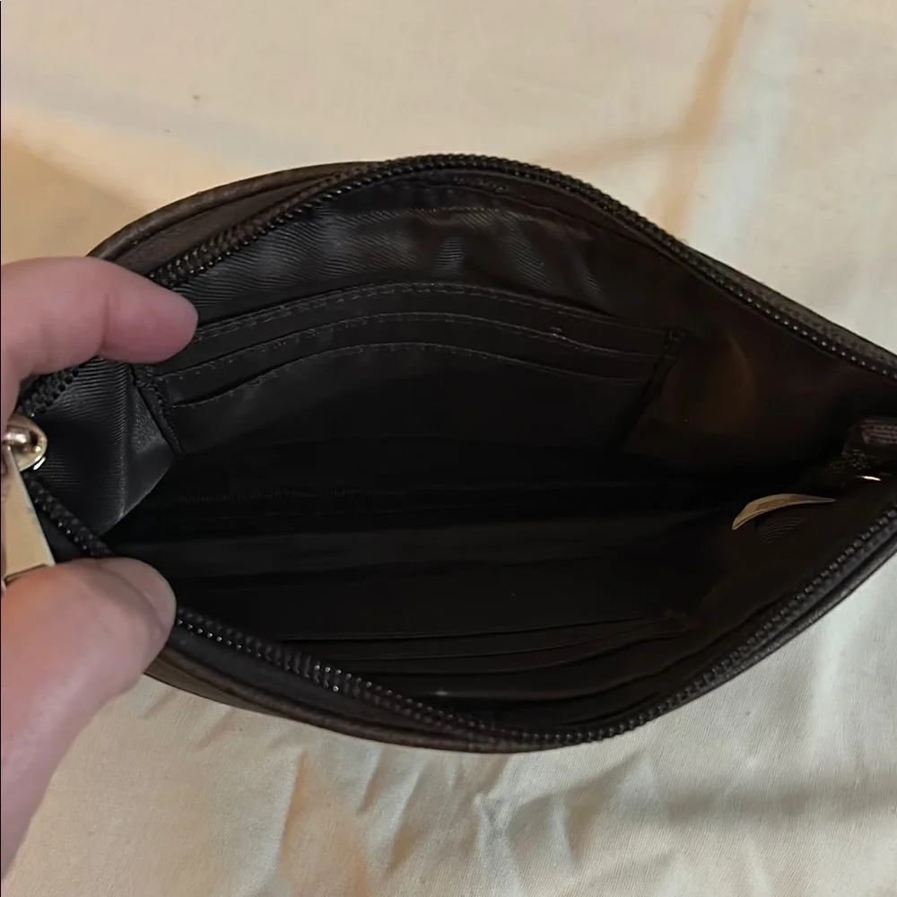 STG Save the Girls phone pouch.